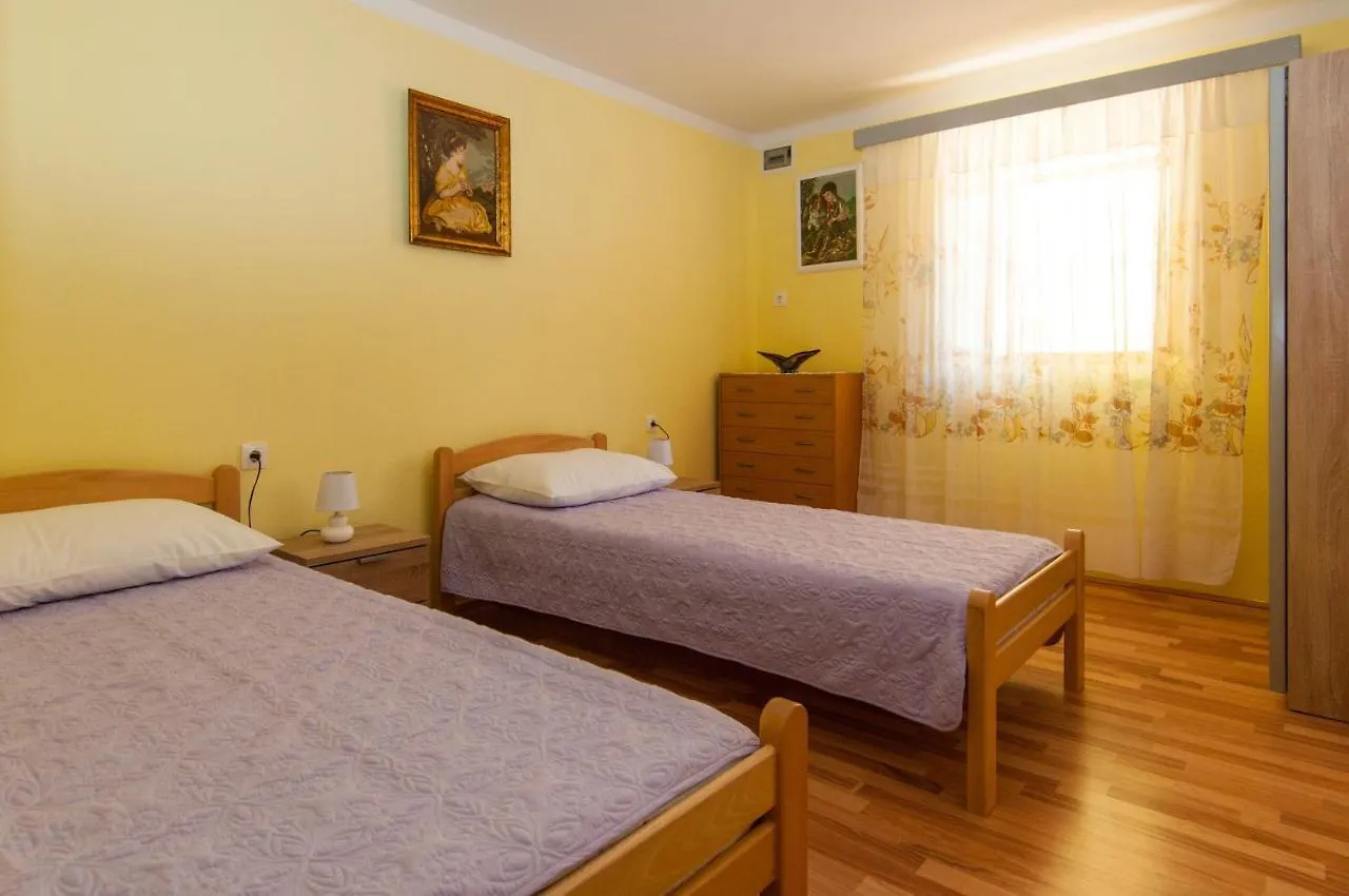 Apartment Zelina Mali Losinj